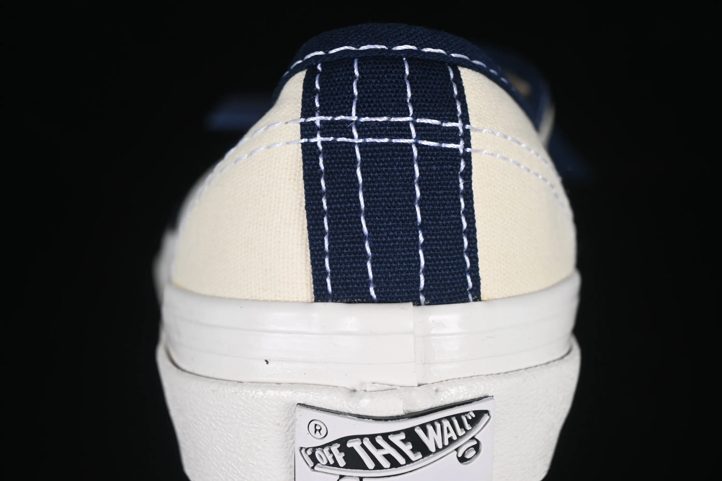 All categories Vans Vans series Vans Low Vans low-top Vans Authentic Reissue 44 Vans official high-end branch low-top casual sneakers VN000CQACIE